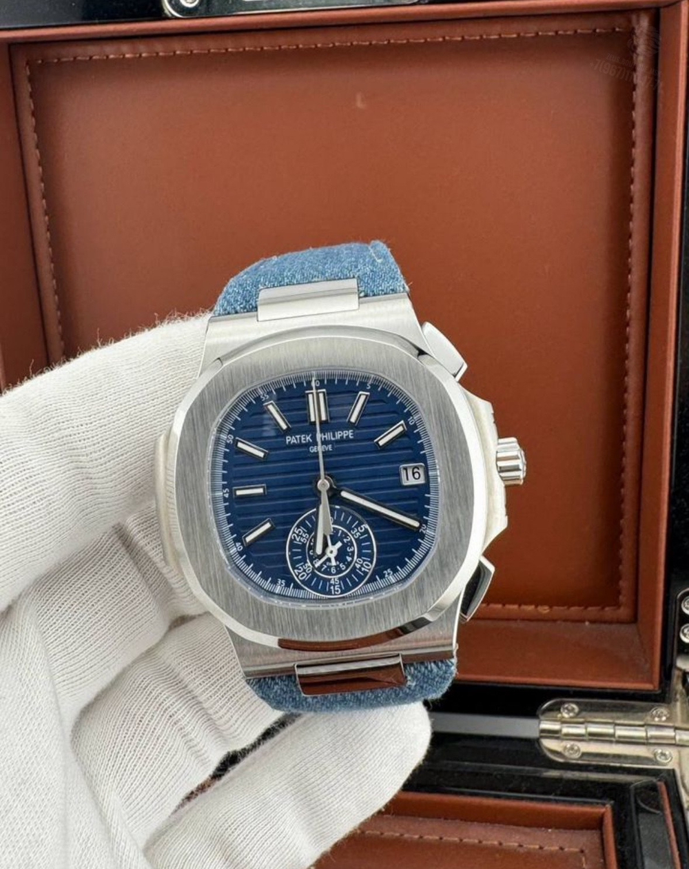 Часы Patek Philippe Nautilus