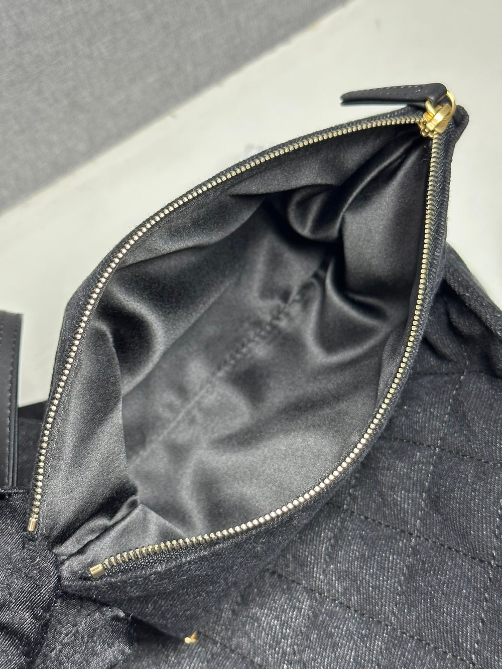Chanel 25 Medium Handbag 40 cm