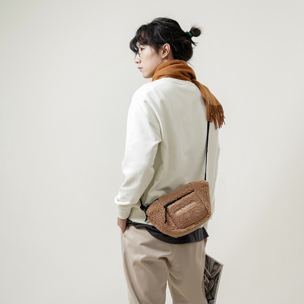 Толстовка New Balance, AMT21555-IV