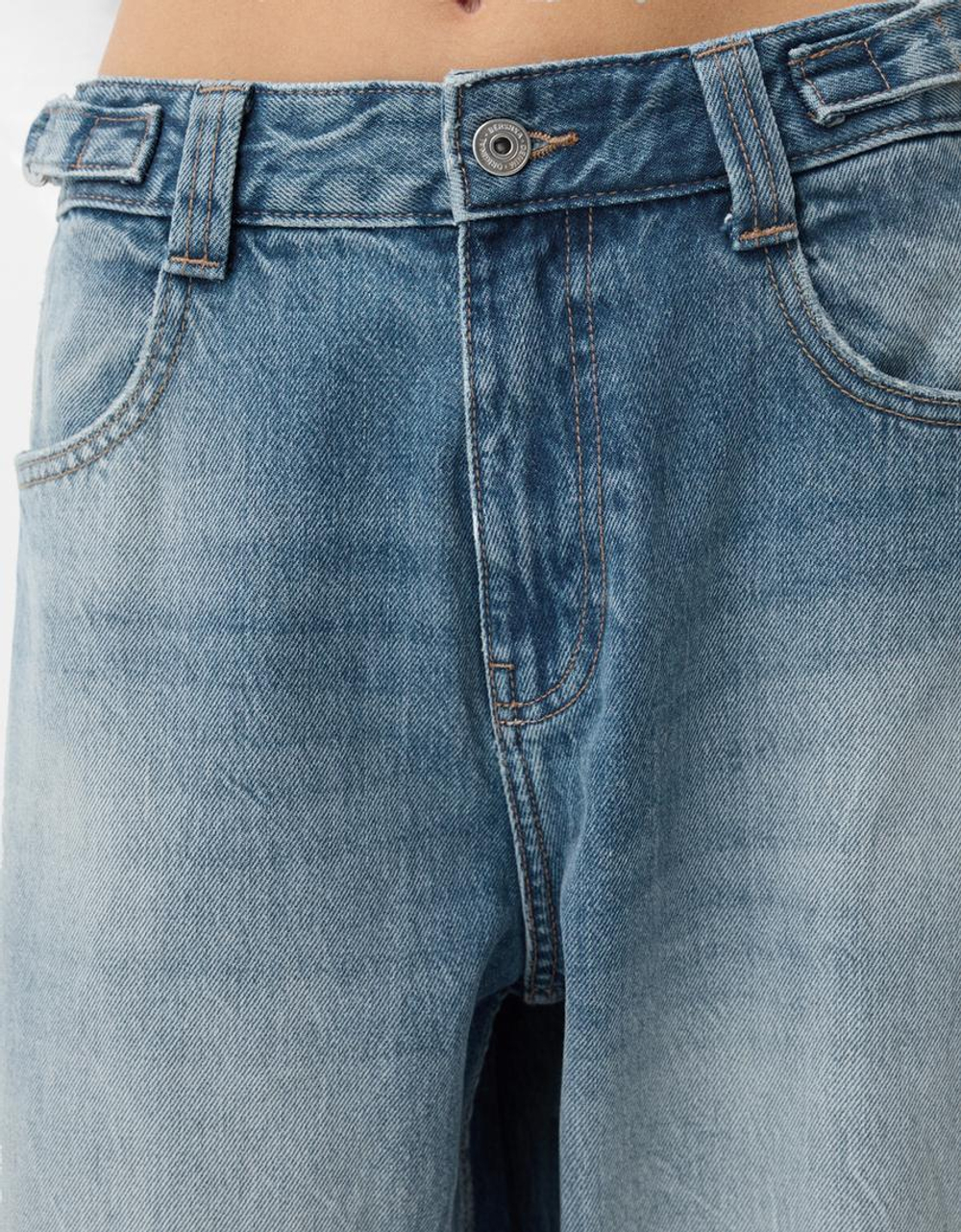 BERSHKA ДЖИНСЫ BALLOON FIT, СВЕТЛО-ГОЛУБОЙ