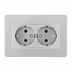Розетка двойная с заземлением и со шторкой Arte Milano SET16-2 SET16-double-40-2 silver