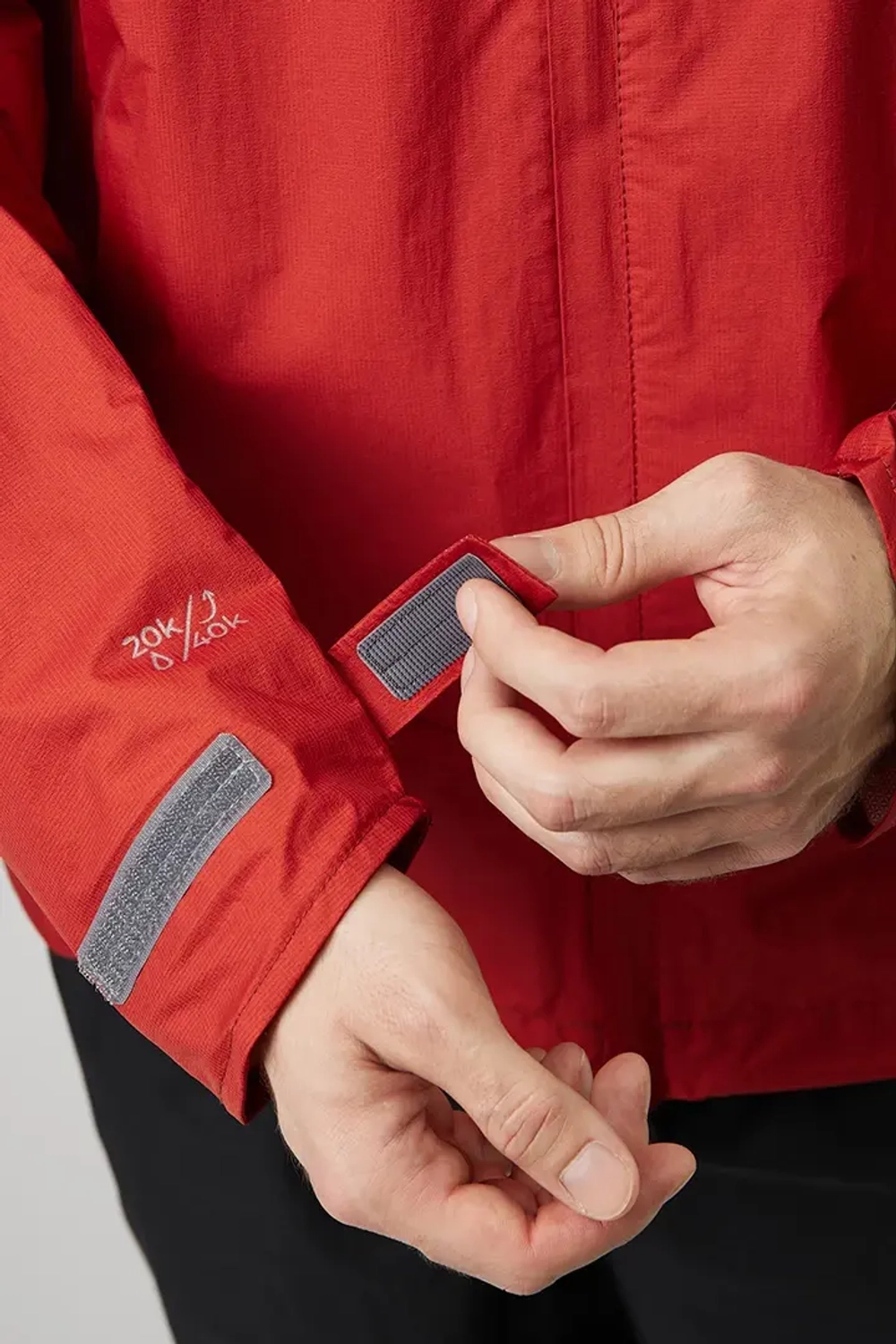 КУРТКА STAYER МЕМБРАННАЯ 2,5L ВЕТРО-ВЛАГОЗАЩИТНАЯ МУЖСКАЯ АГРУТ 25-40507