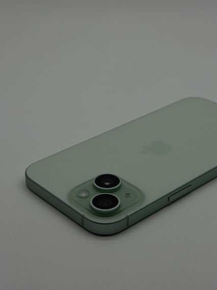 iPhone 15 128Gb Green