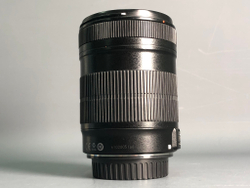Canon EF-S 18-135mm 3.5-5.6 IS