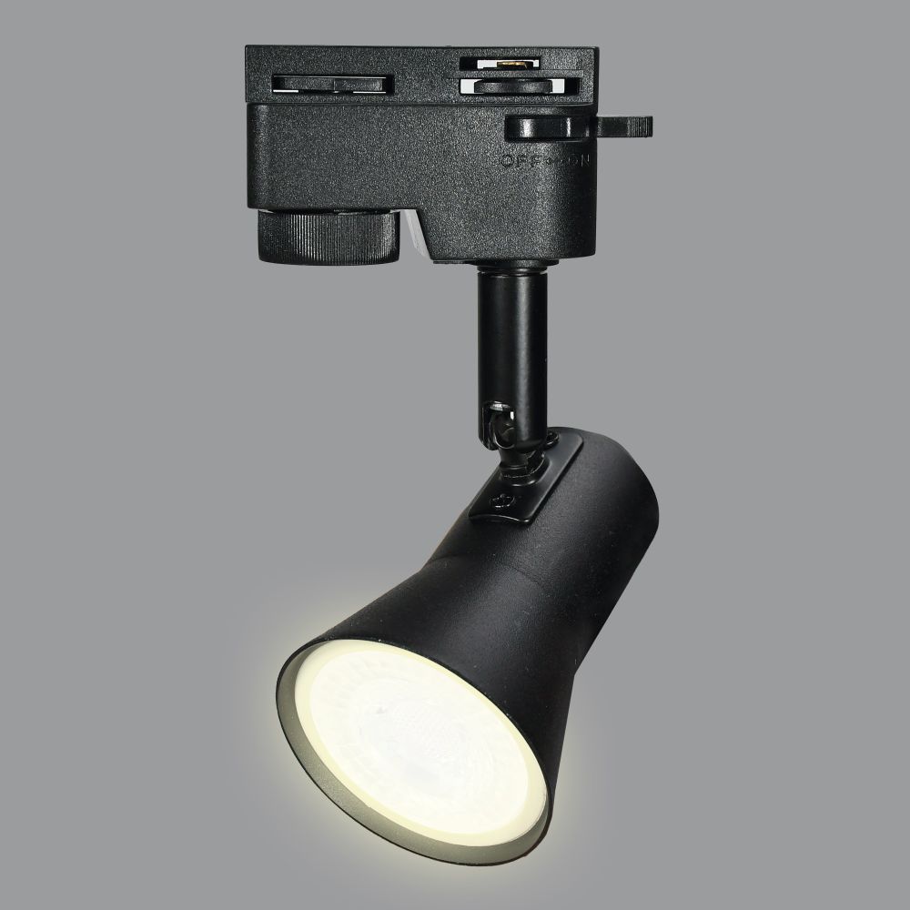 UBL-Q323 GU10 BLACK Светильник-прожектор трековый. Под лампу GU10. Корпус черный. ТМ Volpe