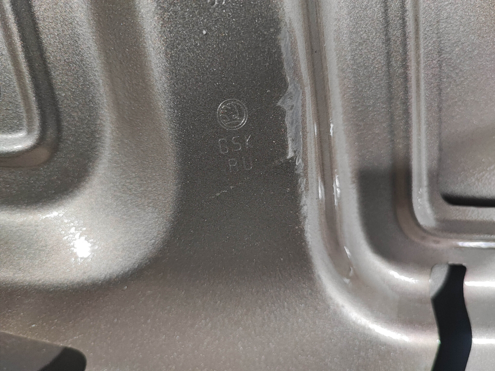 Капот Skoda Rapid 2 20-нв Б/У Оригинал 60U823031A