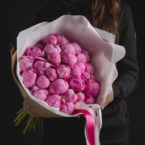 Купить Пионы розовые "Alexander Fleming" от 3шт