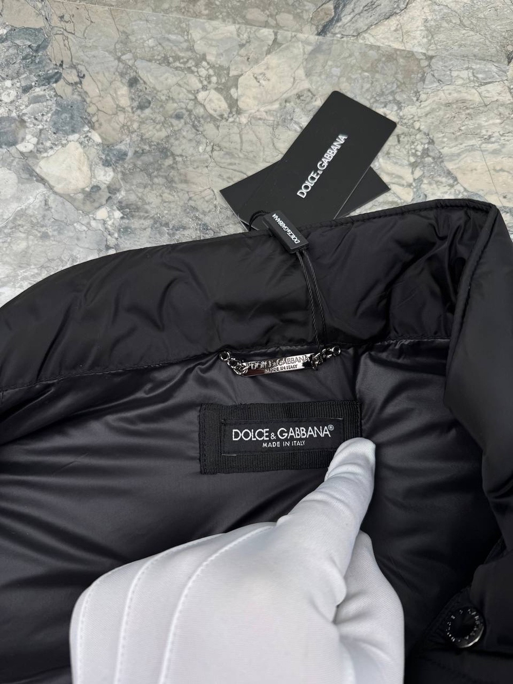 Пуховый жилет Dolce & Gabbana