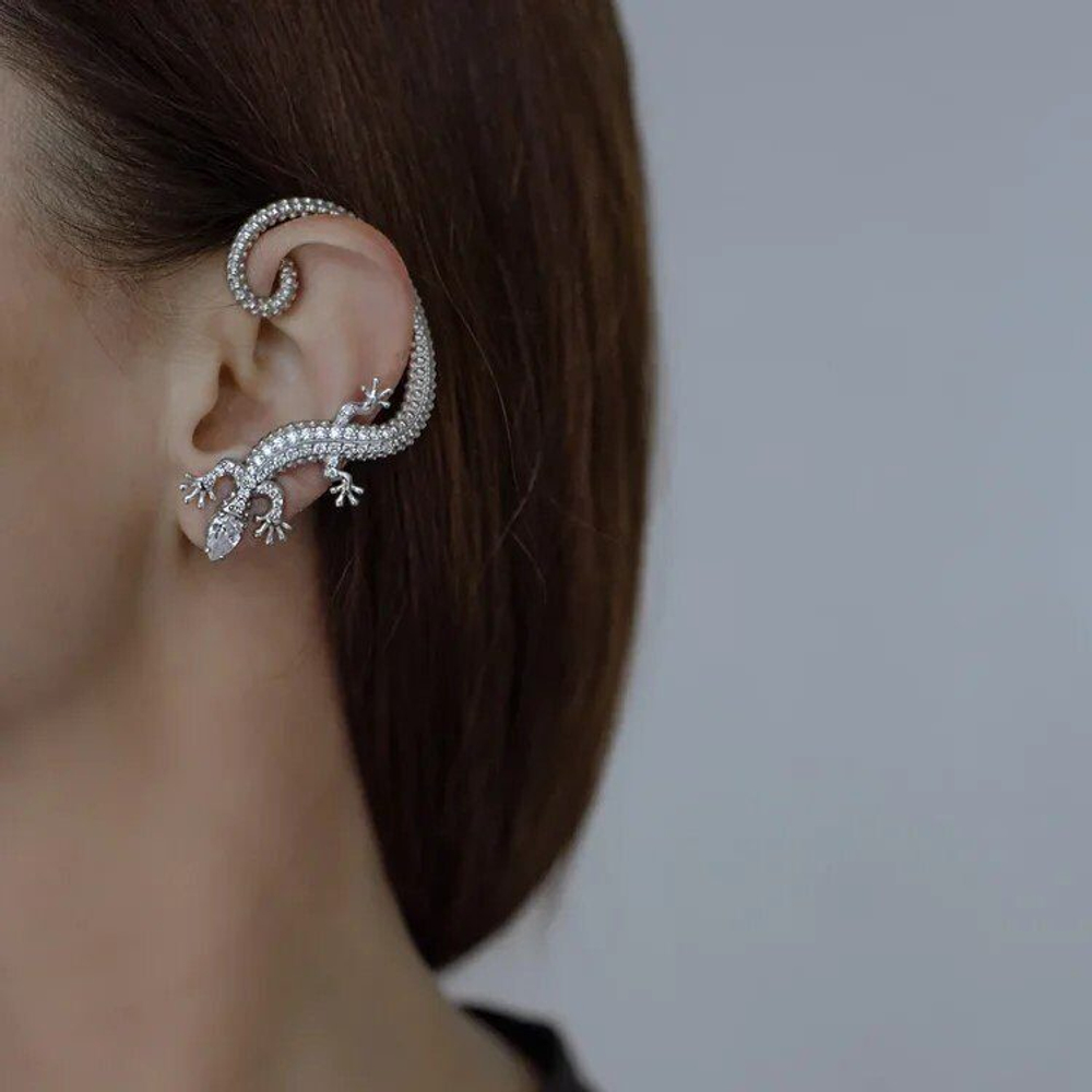 Каффа из серебра 925 с фианитами. Застежка пусет (гвоздик).