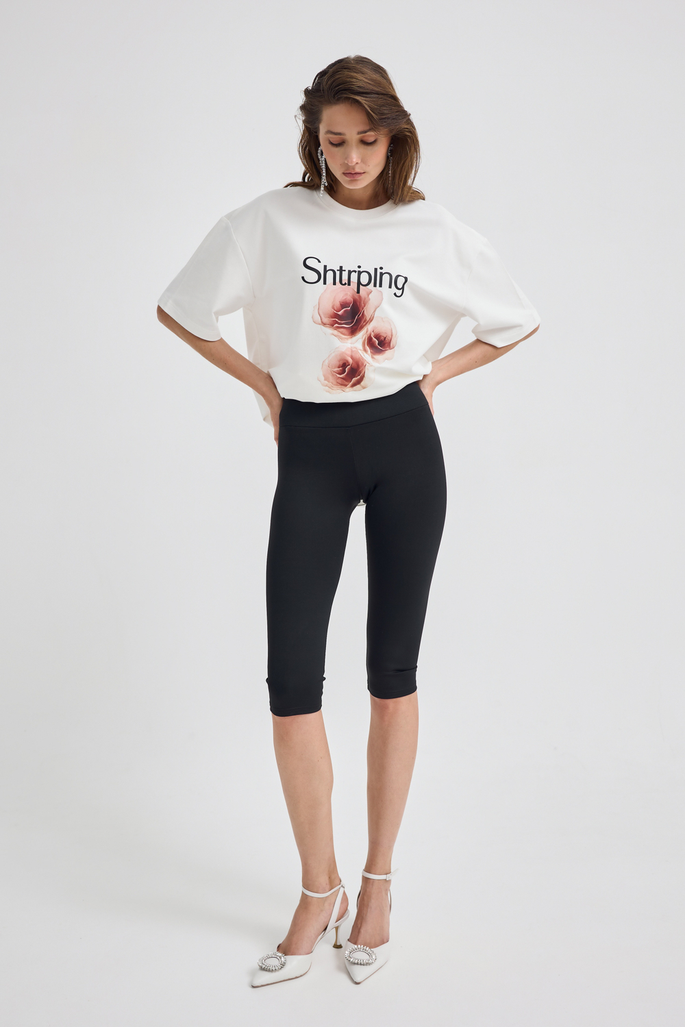 Футболка с розами