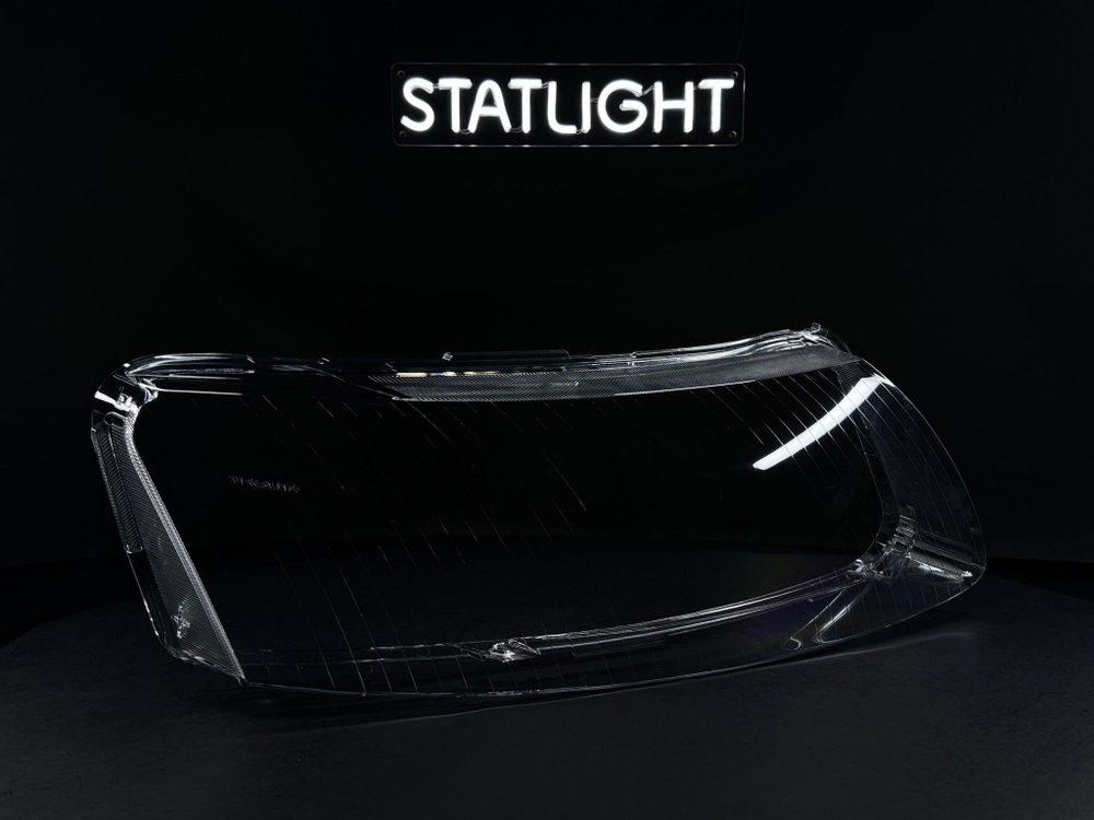 Правое стекло фары AUDI A6 С6 2004-2011