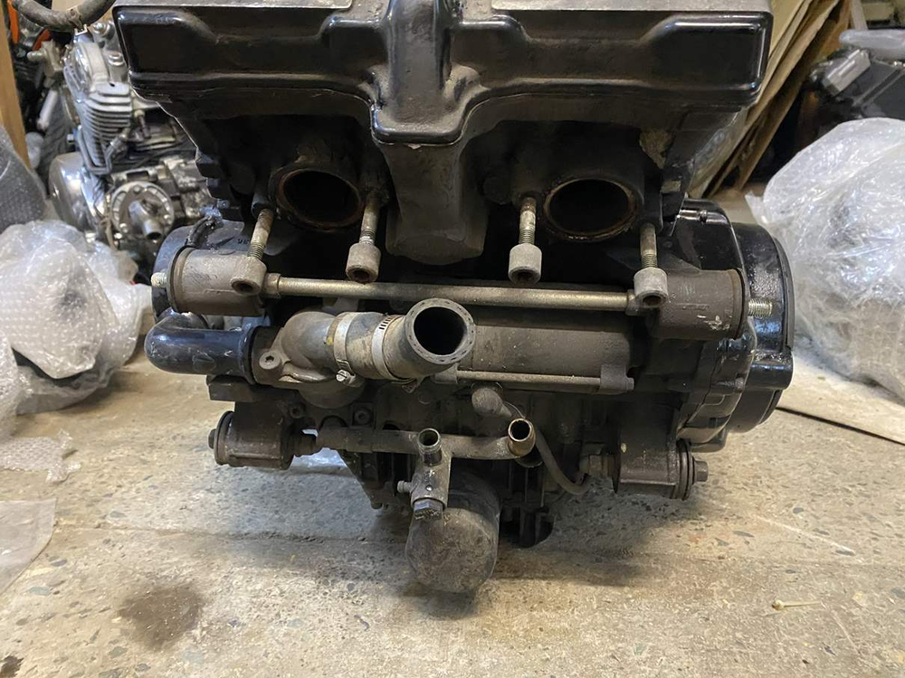 Двигатель Yamaha V-Max 1200 054652