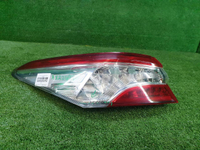 Фонарь левый внешний Toyota Camry XV70 (17-нв) LED