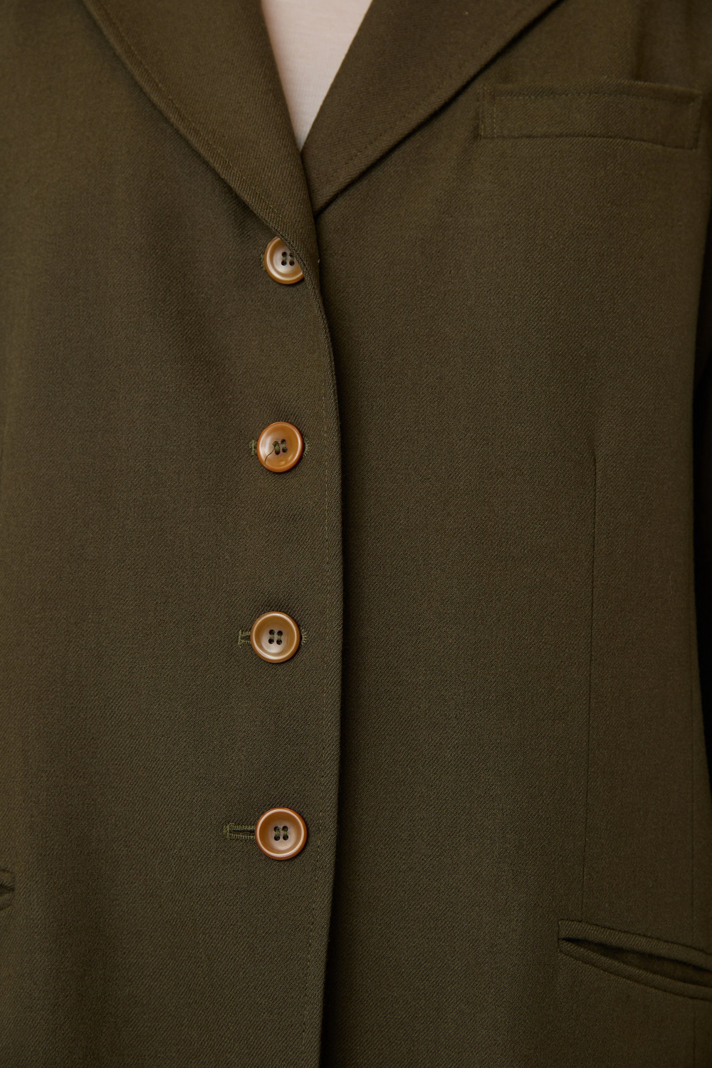 Объёмный винтажный жакет хаки