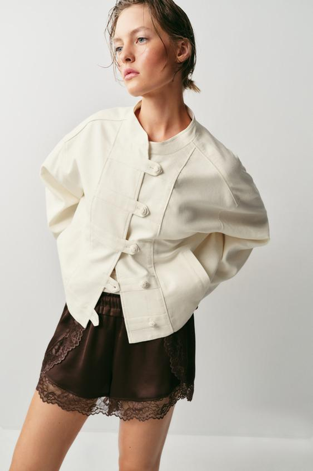 ZARA КОМБИНИРОВАННЫЕ ШОРТЫ С КРУЖЕВОМ, КОРИЧНЕВЫЙ