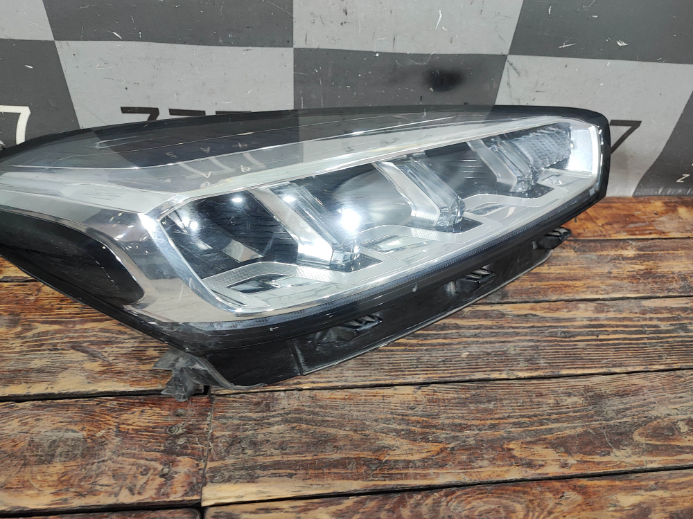 Фара правая LED Chery Tiggo 7 Pro 20-нв Б/У Оригинал 605000200AB