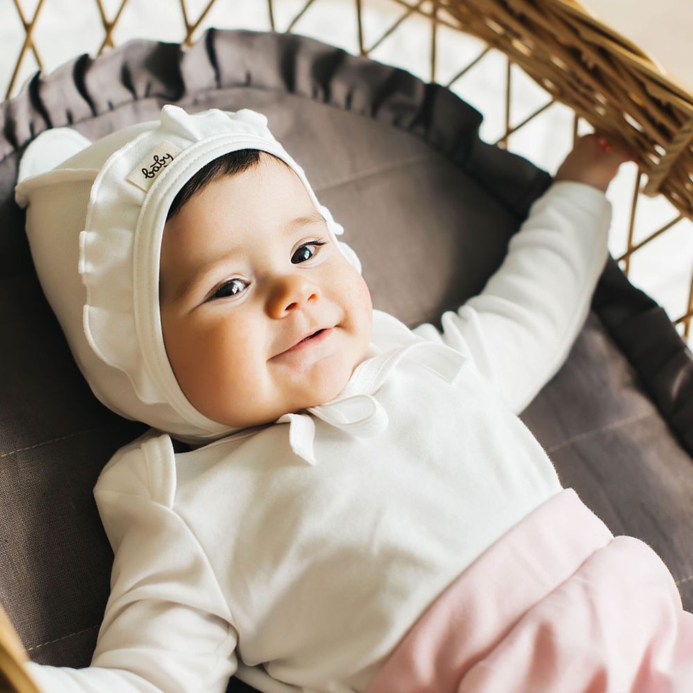Чепчик с рюшей "Молоко" 0+