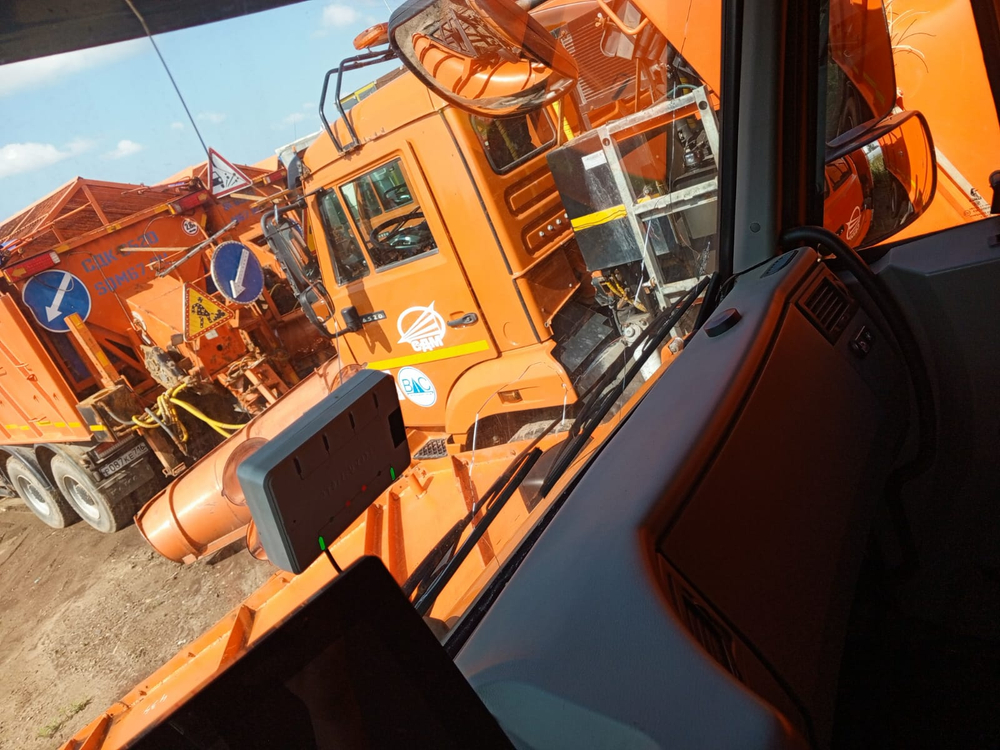 СмолМаш СДК* на шасси КамАЗ 6520 6x4 КДМ СДК-6520( Дизель, 8,9л. 390лс)