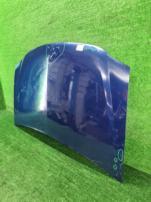 Капот Lada Largus 1 (2012-2021)