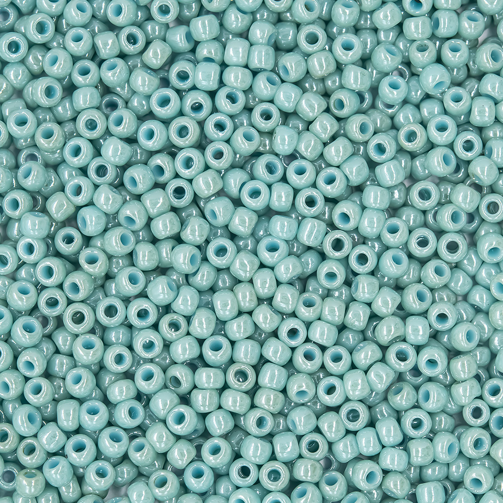Японский бисер TOHO Round 11/0 (№1611), непрозрачный глянцевый