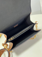 Louis Vuitton Dauphine MM