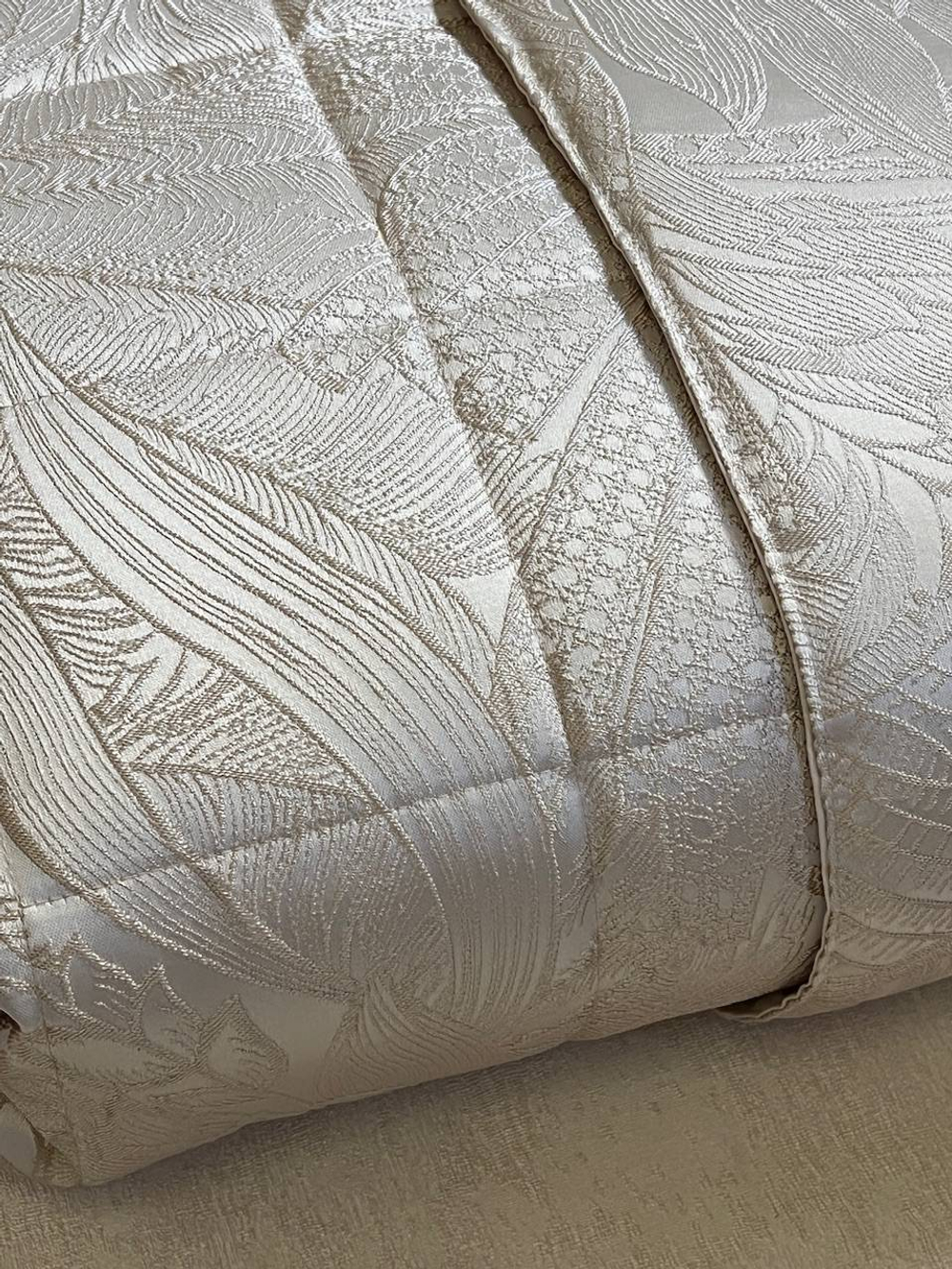 Покрывало 270х270 Svad Dondi Opera sabbia светло-бежевое