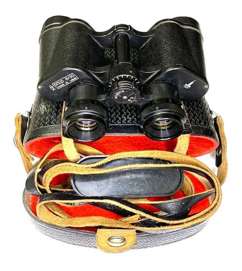 Коллекционный бинокль военный полевой БПЦ5 8х30, СССР 1980 г. "Олимпийский". Полный комплект: штатный кофр 1980 г., два ремня и крышка на окуляры