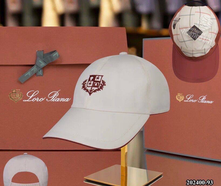 Бейсболка Loro Piana