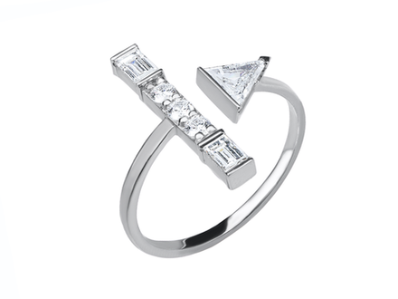 Кольцо с 2 бриллиантами огранки «багет», 1 бриллиантом «треугольник» и 3 бриллиантами огранки «круг»: