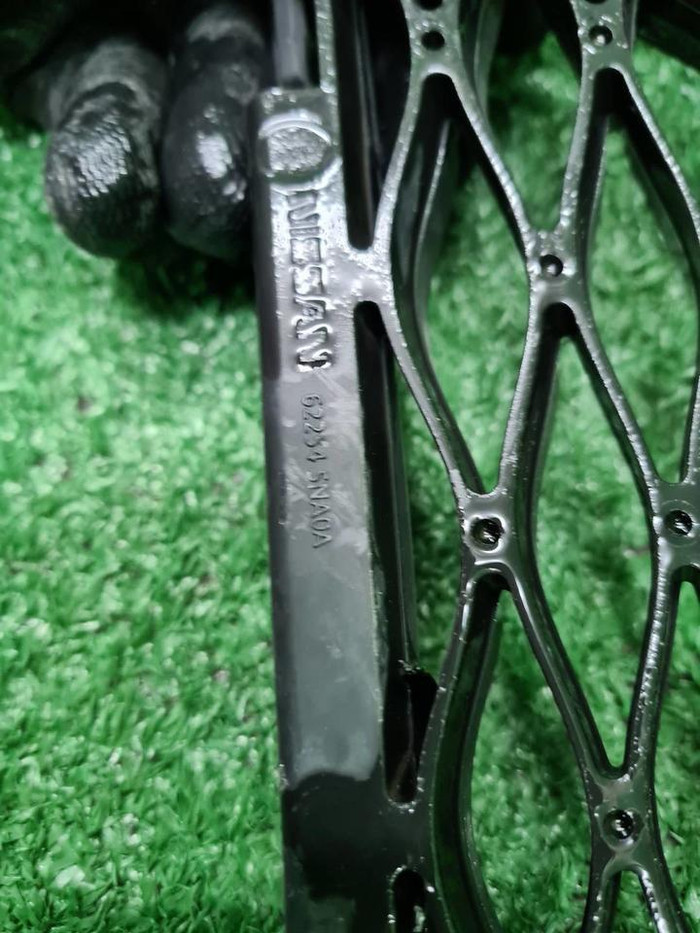 Решетка переднего бампера Infiniti QX50 2 (17-нв)