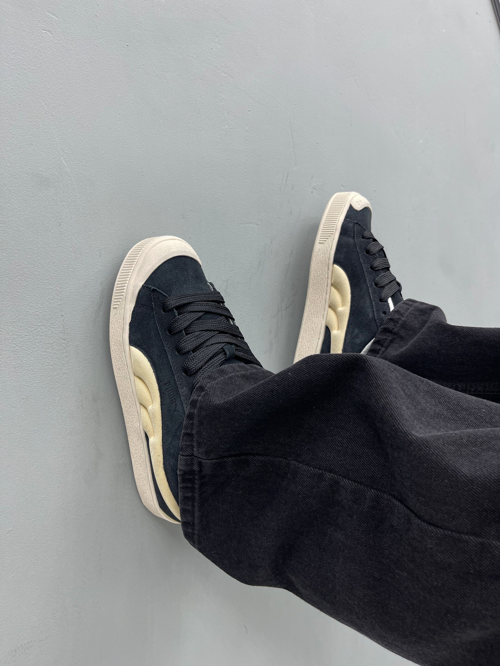 Кроссовки Puma SuedeXL #3960 (чёрн.-беж.)