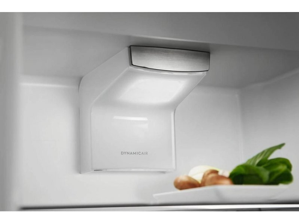 Встраиваемый холодильник Electrolux ENS6TE19S