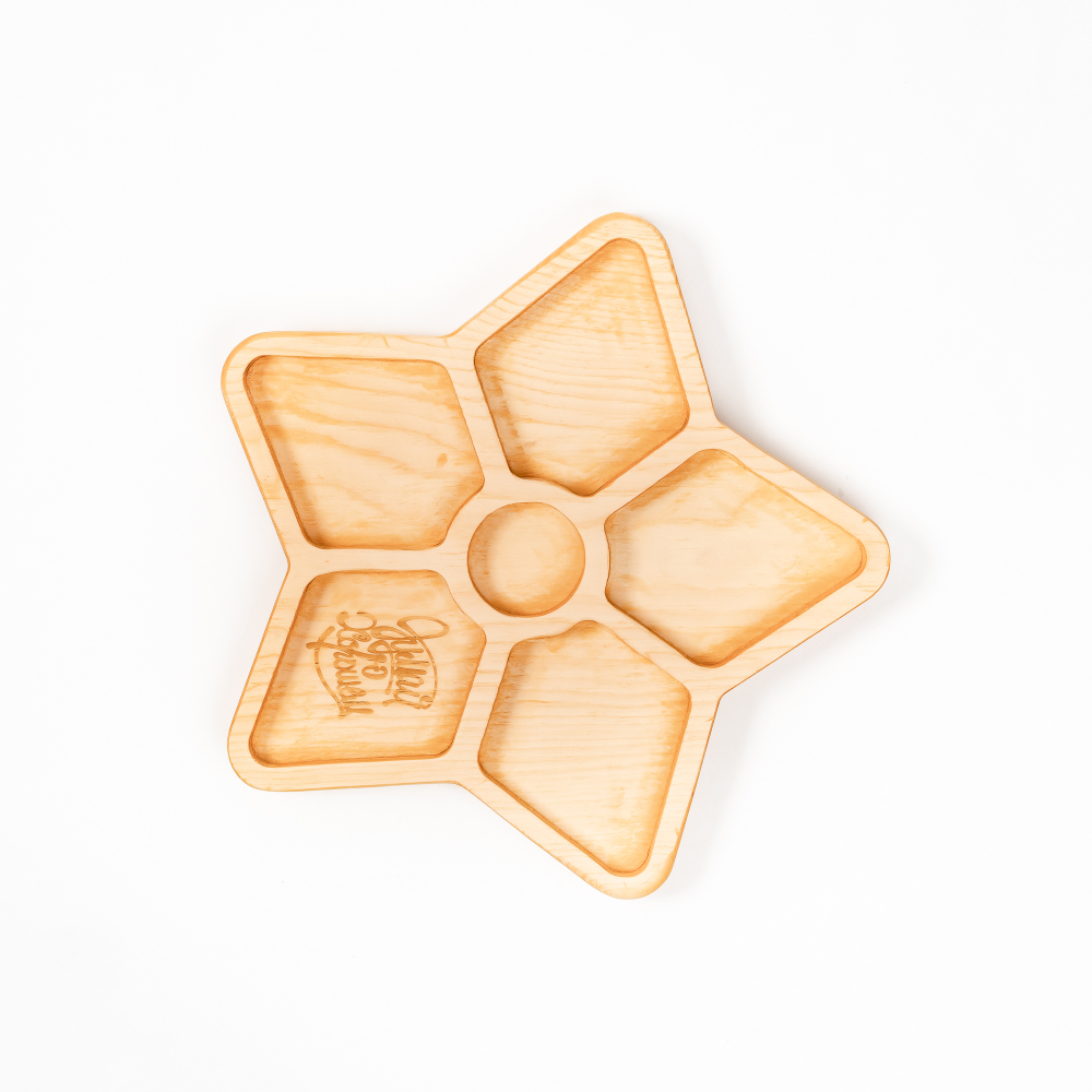 Менажница деревянная из сибирского кедра для подачи блюд и закусок с гравировкой "ДУМАЙ О ХОРОШЕМ". MG97