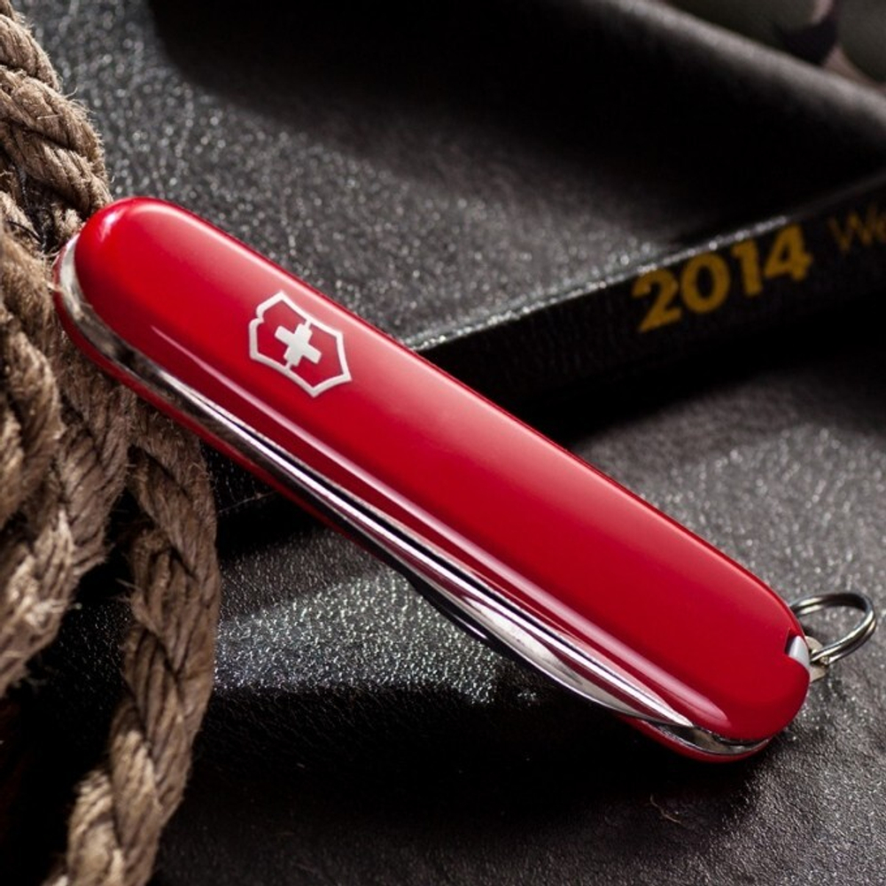 Нож Victorinox Waiter, 84 мм, 9 функций, красный