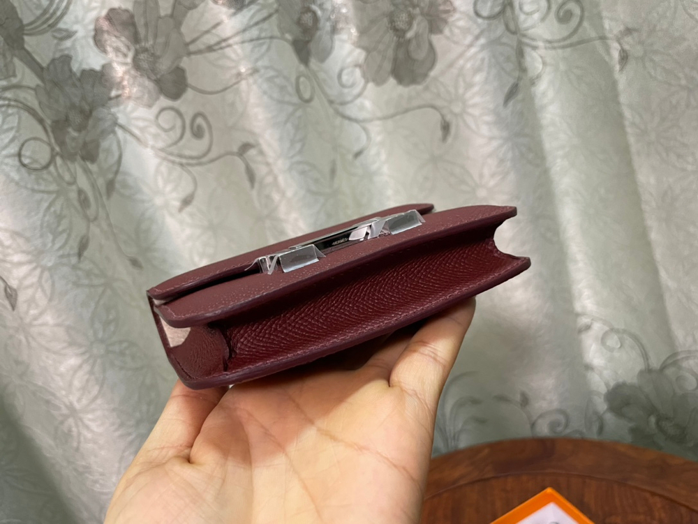 Hermes Constance Slim