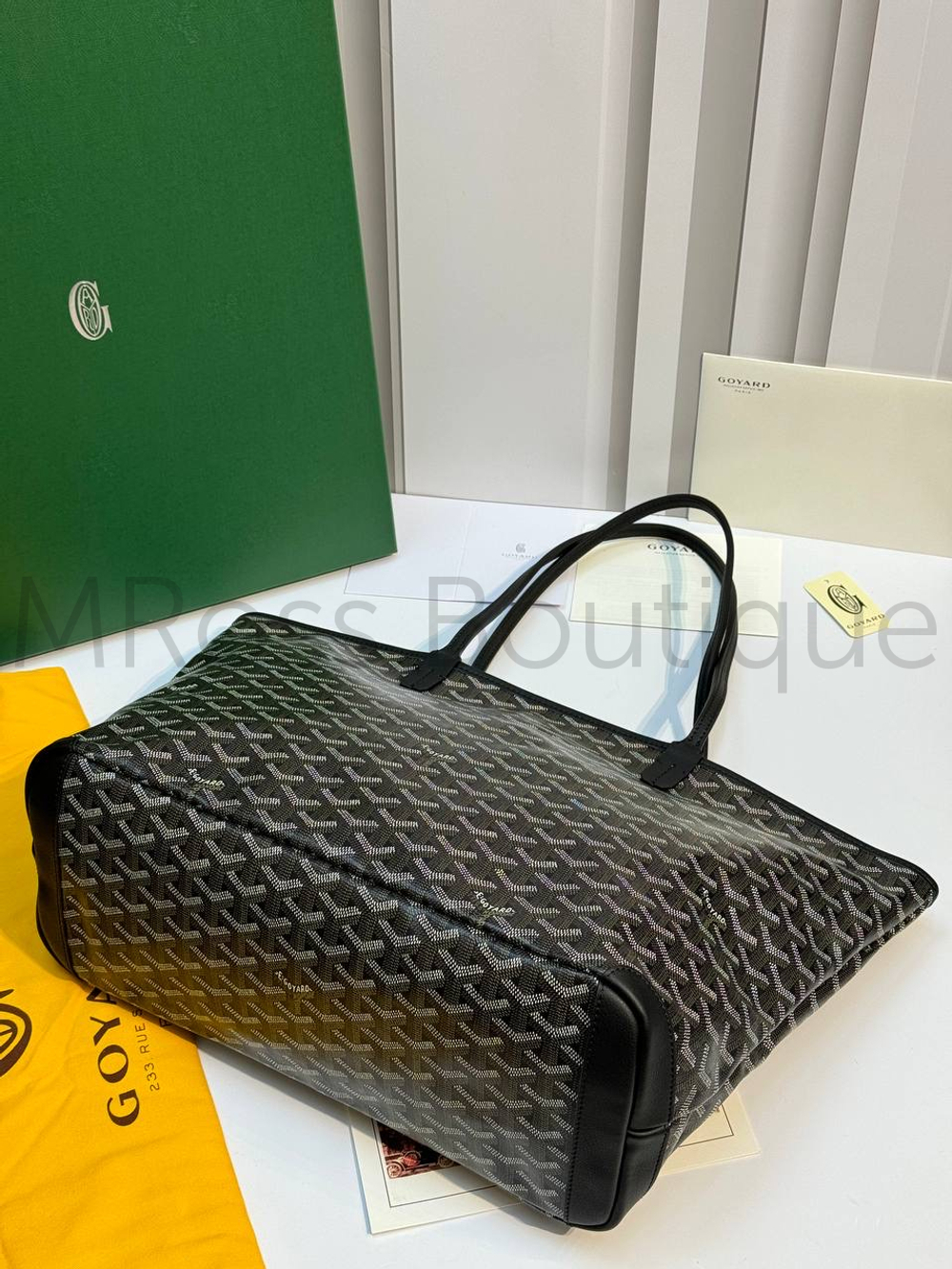 Черная сумка шоппер Artois PM Maison Goyard