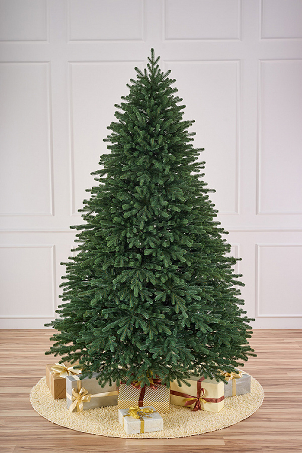 Ель искусственная Царская 1,8 м подставка металл 100% Литые веточки МаксКристмас