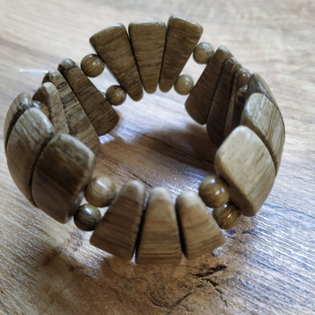 Браслет Волна через 2 шарика, дерево, цвет темно-кор., ширина 28 см