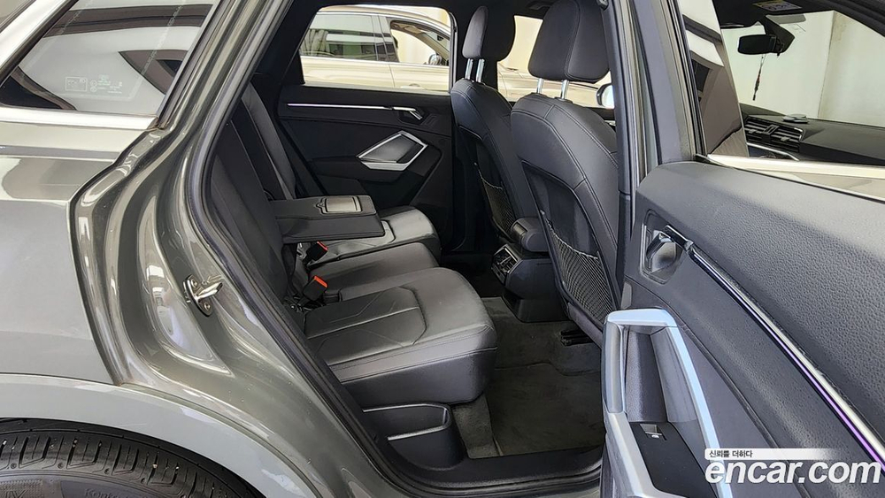 Audi Q3 (F3) 35 TDI Premium (06.2020)
