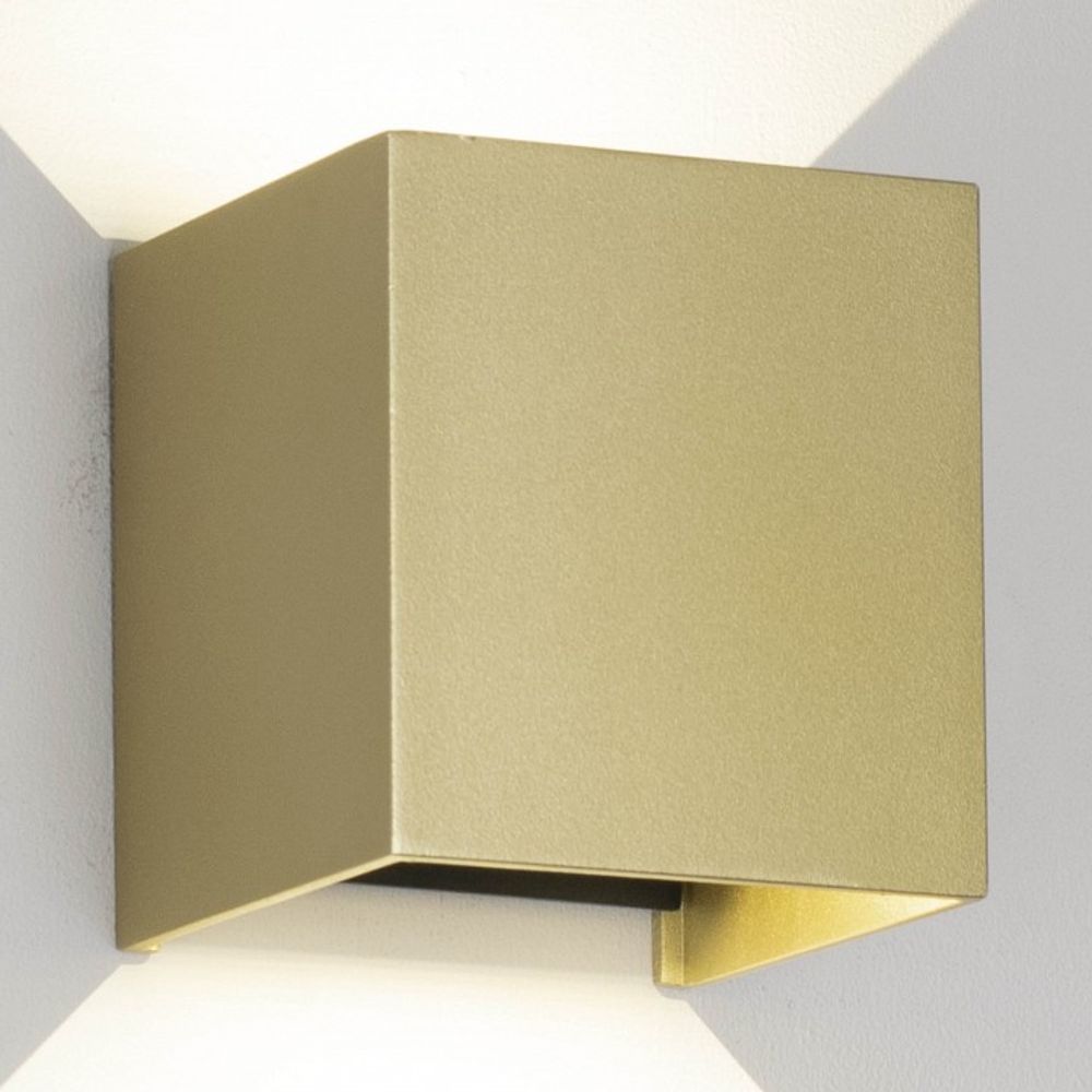 Накладной светильник Mantra Davos 9223