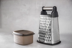 KitchenAid Терка четырехсторонняя с контейнером UNIVERSAL.