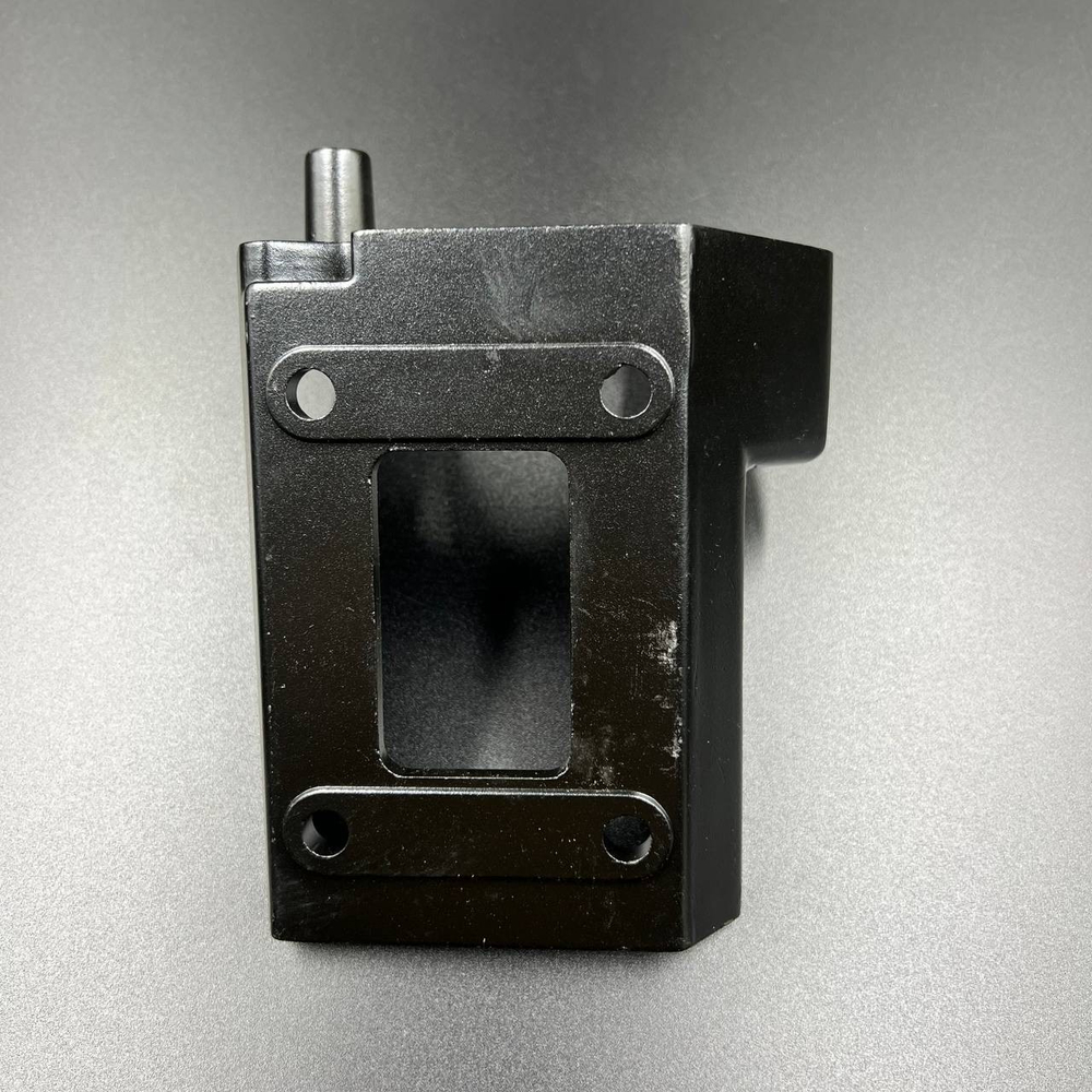 Крепление электростартера Suzuki DT25-30 (Premarine)