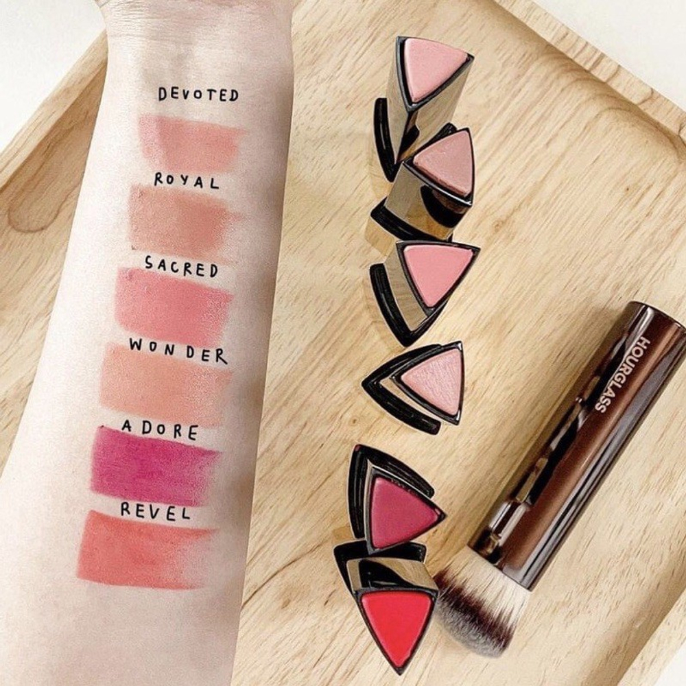 Hourglass cream blush hotsell