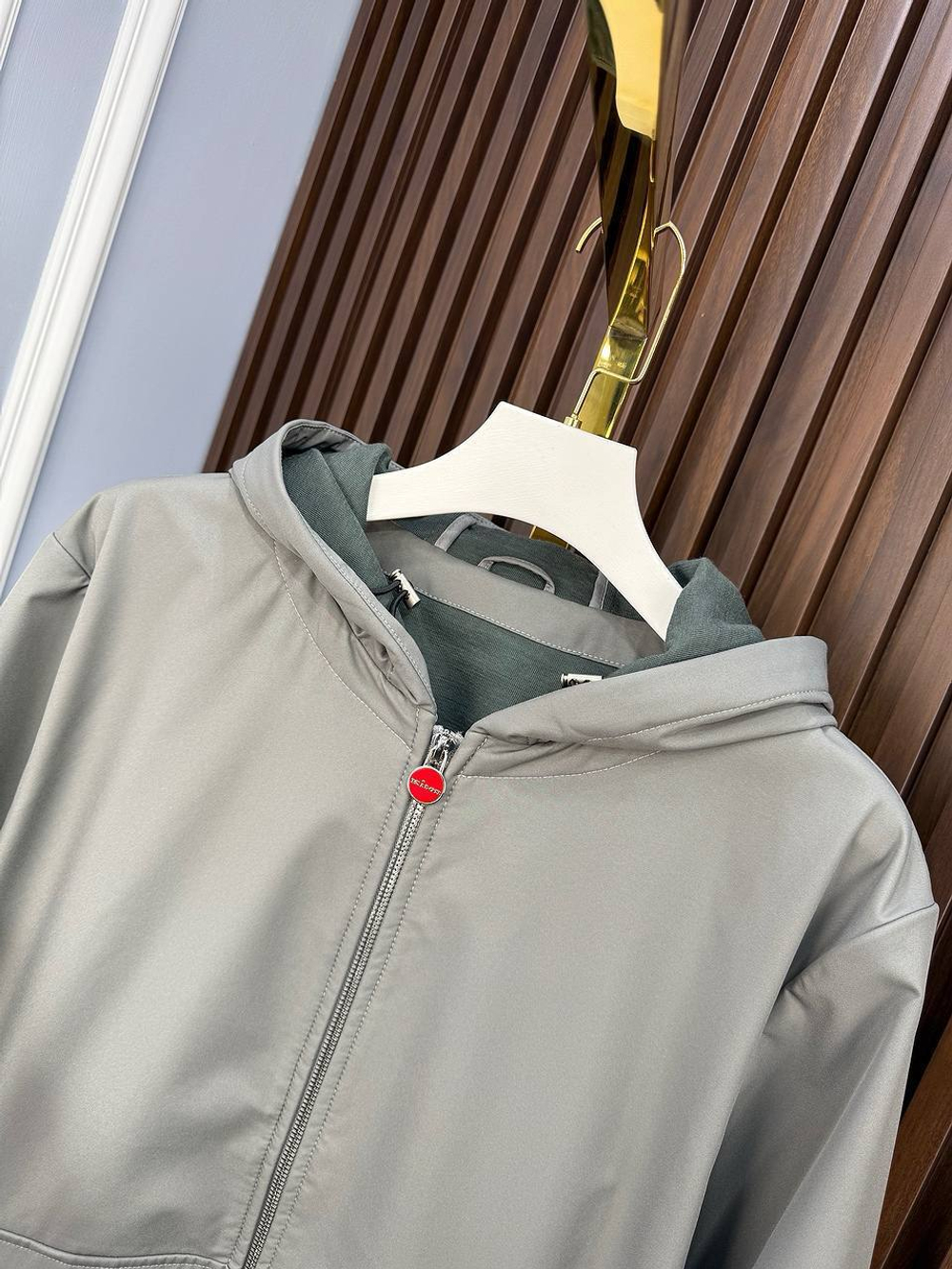 Ветровка Kiton