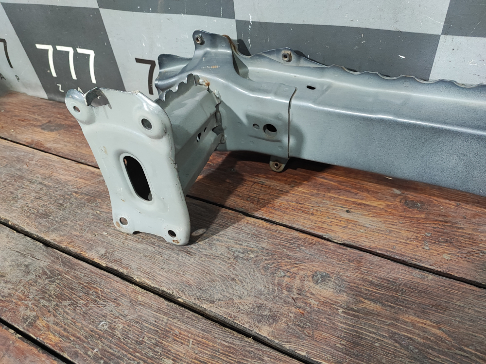 Усилитель переднего бампера Subaru Forester 5 (SK) 18-нв Б/У Оригинал 57711SJ0609P