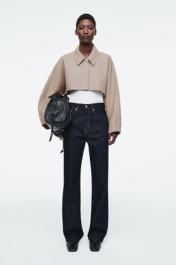 COS УКОРОЧЕННЫЙ ШЕРСТЯНОЙ ДВУСТОРОННИЙ ЖАКЕТ, БЕЖЕВЫЙ