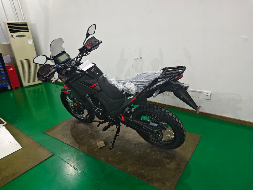 Мотоцикл Loncin MS 250