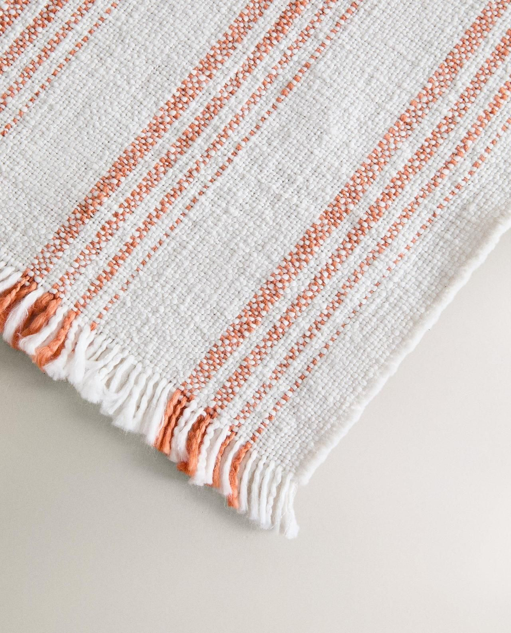 Zara Home - Хлопковое полосатое одеяло, экрю, 140x190 см