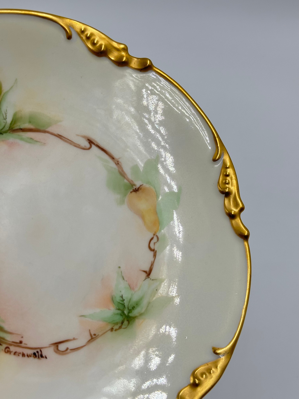 Декоративная тарелка «Груши» Jean Pouyat Limoges