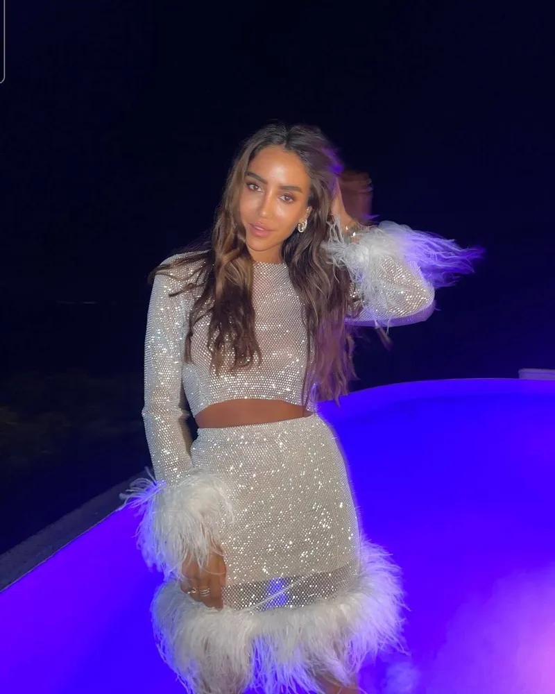 Костюм со стразами 2В-112-2